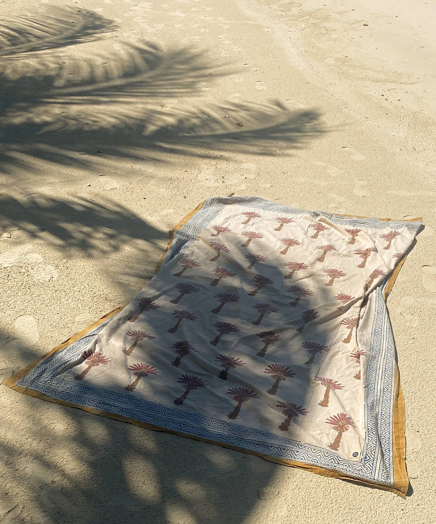 Tala Palm Tree Single Throw in Tote Bag - Urban Nest