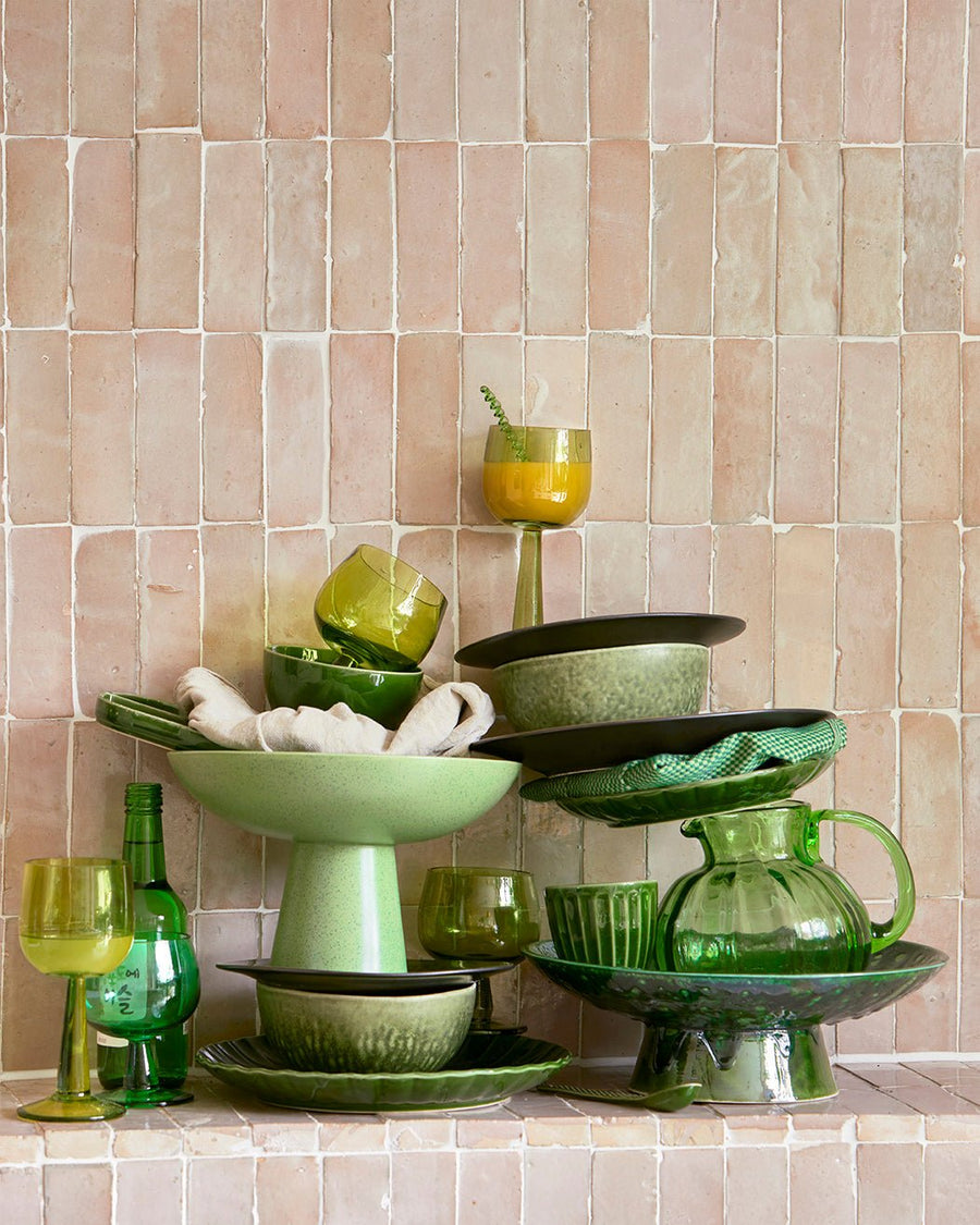 The Emeralds: ceramic bowl on base m - pistachio - Urban Nest