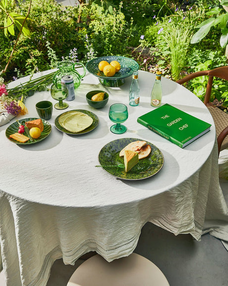 The emeralds: ceramic dinner plate spotted, green (set of 2) - Urban Nest