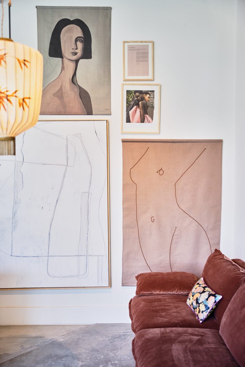 Wall chart: woman portrait by Sella Molenaar - Urban Nest